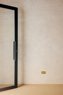 banchi vecchi interno del locale